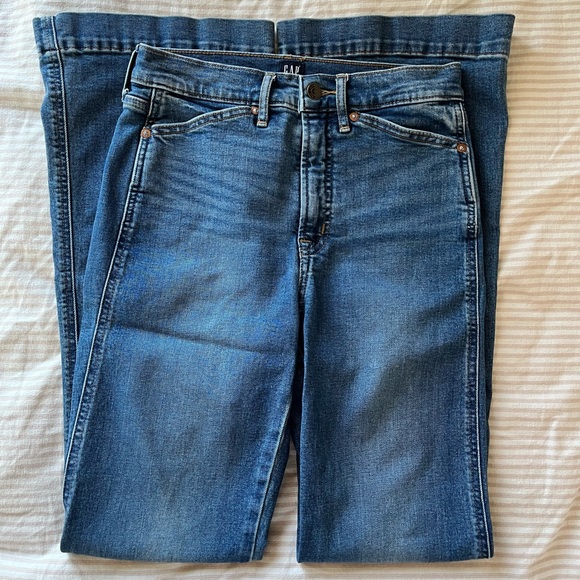 Gap Flare Jeans - Picture 4 of 8